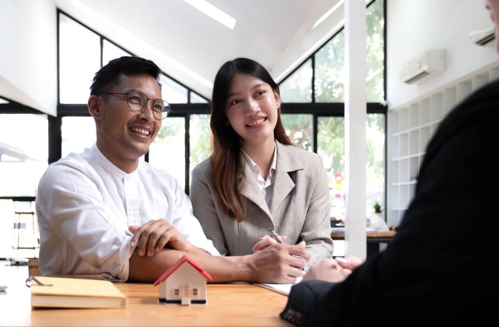 Married Couple Want To Buy HDB