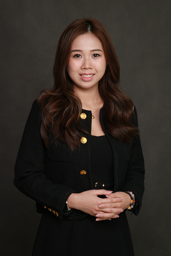 Joyce ChongImmigration Specialist